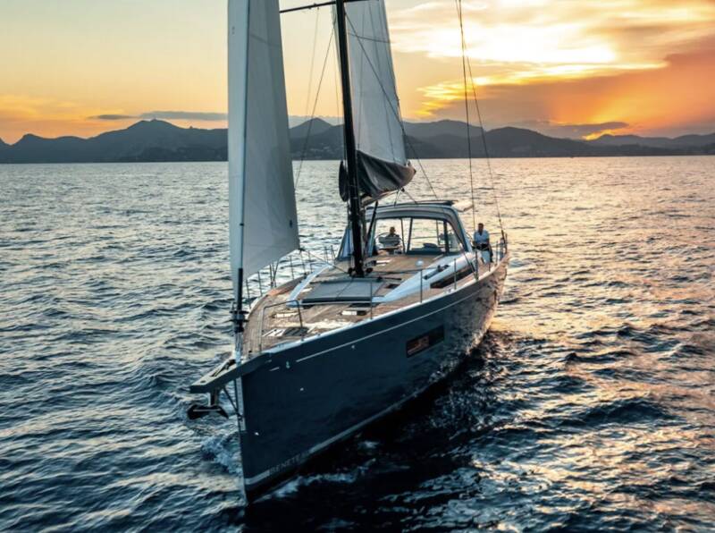 OCEANIS 60 YACHT - ultimate luxury sailing vacation