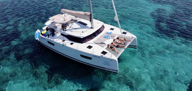 Book a Yacht During Holidays & Outside Office Hours