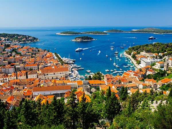 Sveta Nedjelja - Isola di Hvar